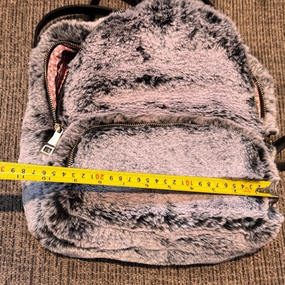 Faux Fur Gray Backpack main image 5